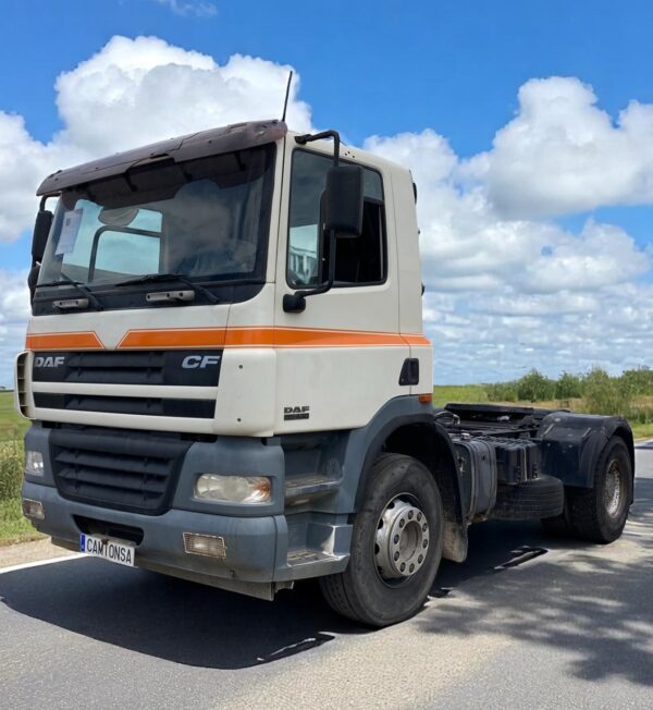 DAF CF-85/430 MATRÍCULA 2754 DYB