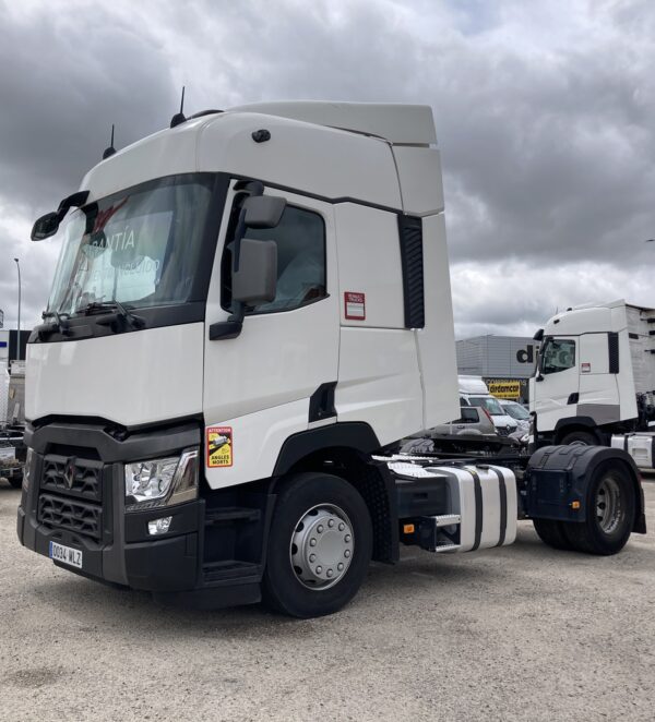 RENAULT T 480 MATRÍCULA 0034 MLZ